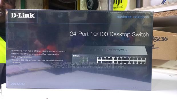 Des -1024d D-Link 24 Port Switch - main view
