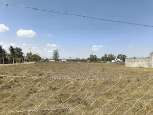 Half Acre Plot for Sale in Nairobi, Karen Near the Tarmac
