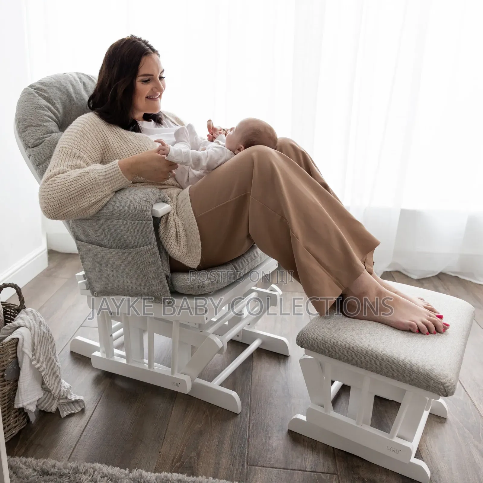 Nursing Glider Chair + Ottoman | Smooth Soothing