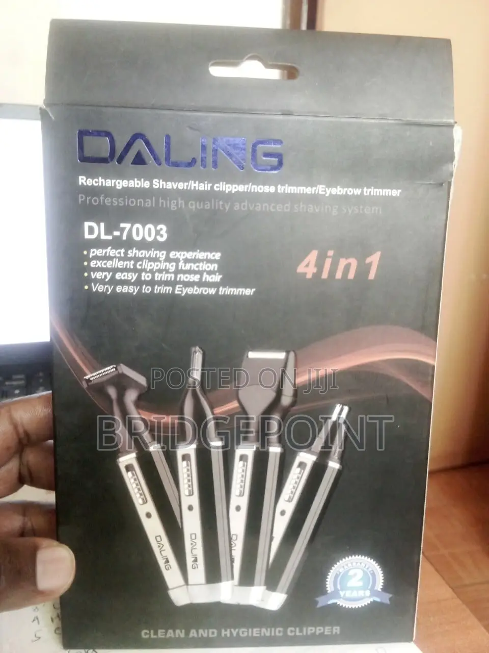 Daling 4-in-1 Professional Rechargeable Shaver