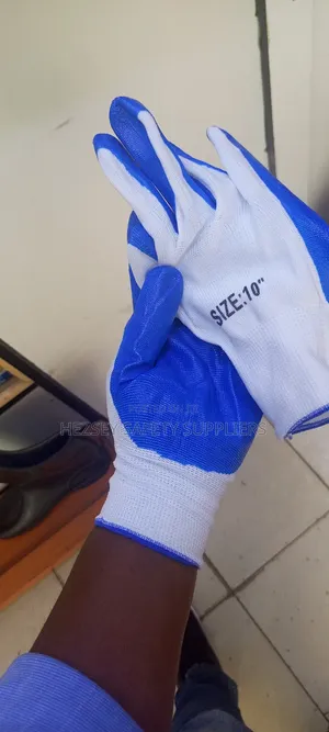 Nitrile Coated Safety Gloves