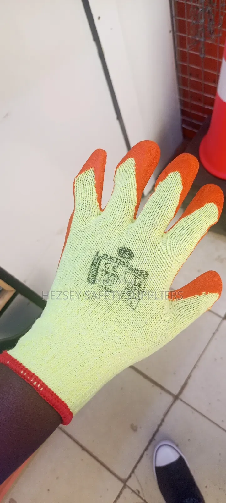 Diamond Grip Safety Gloves