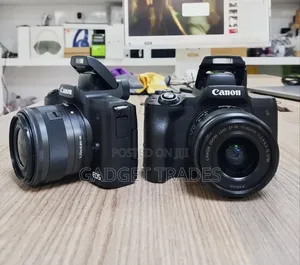 Canon Eos M50 Mark Ii With 15-45mm Kit Lens(Supper Clean)