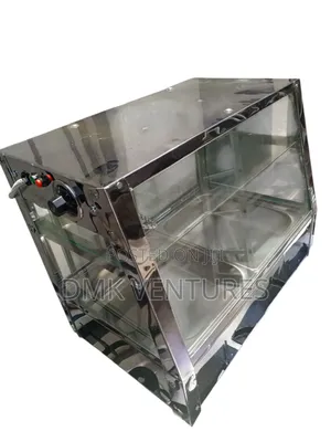 Surprising Glassy Chips/Snacks Display