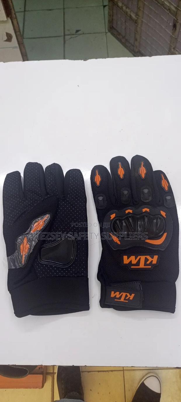 Affordable Riders Glove - thumbnail 2