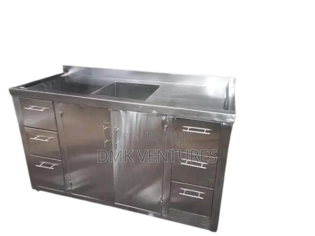Surprising Modernized Stainless Steel Kitchen Cabinet With a Sink