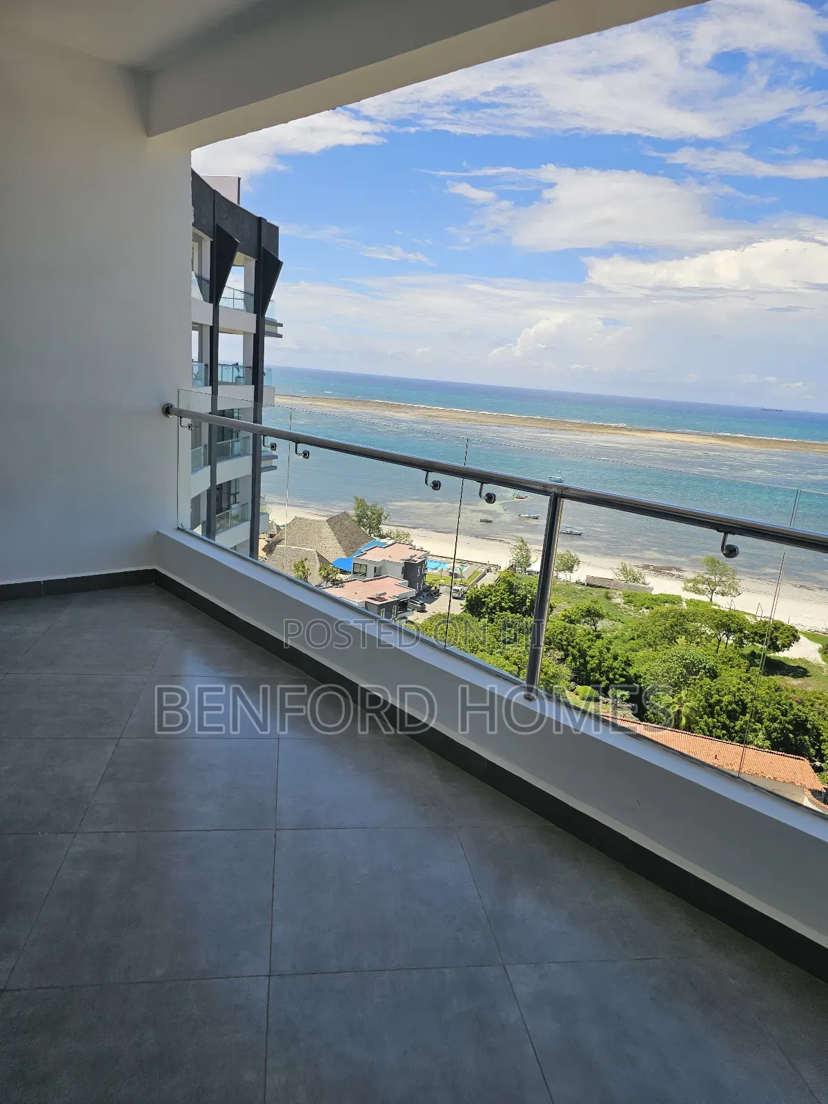 3bdrm Apartment in Nyali for sale
