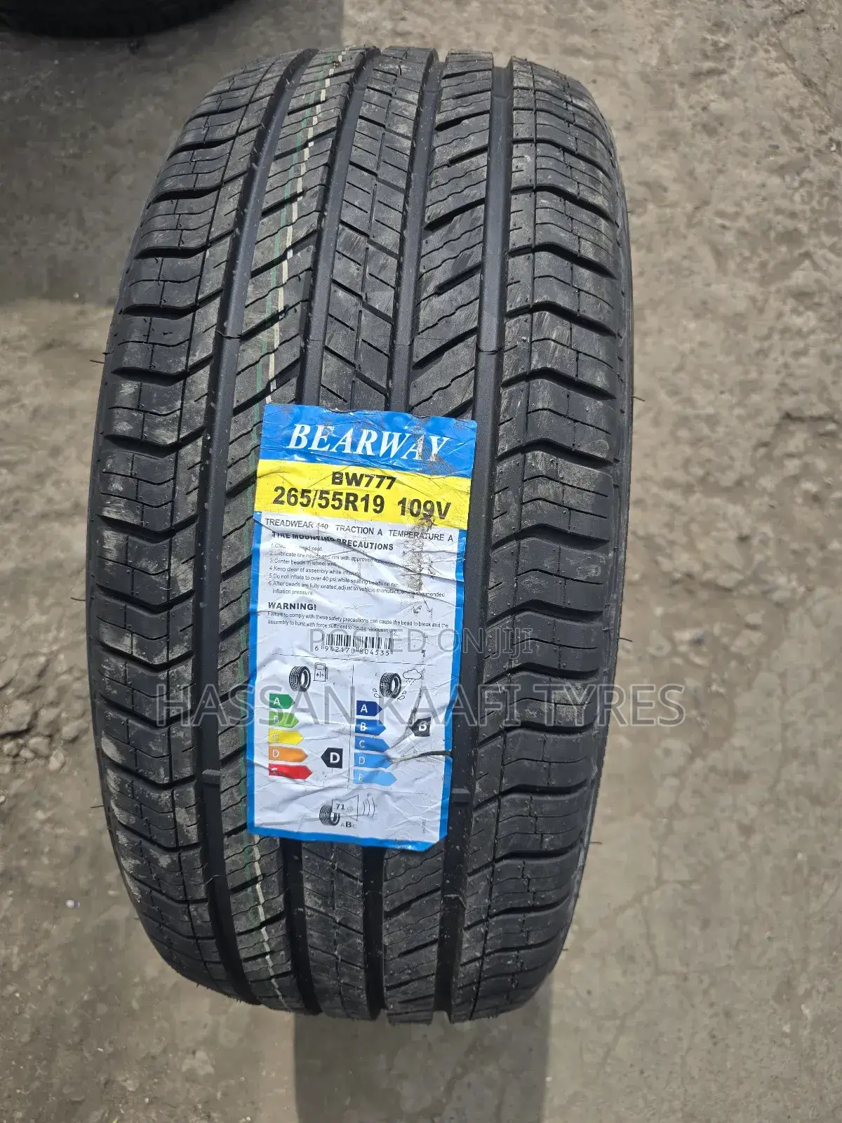 265/55r19 Bearway Tyre