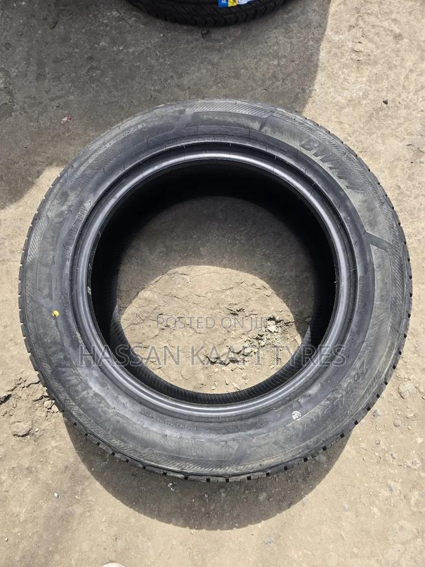 265/55r19 Bearway Tyre - thumbnail 3