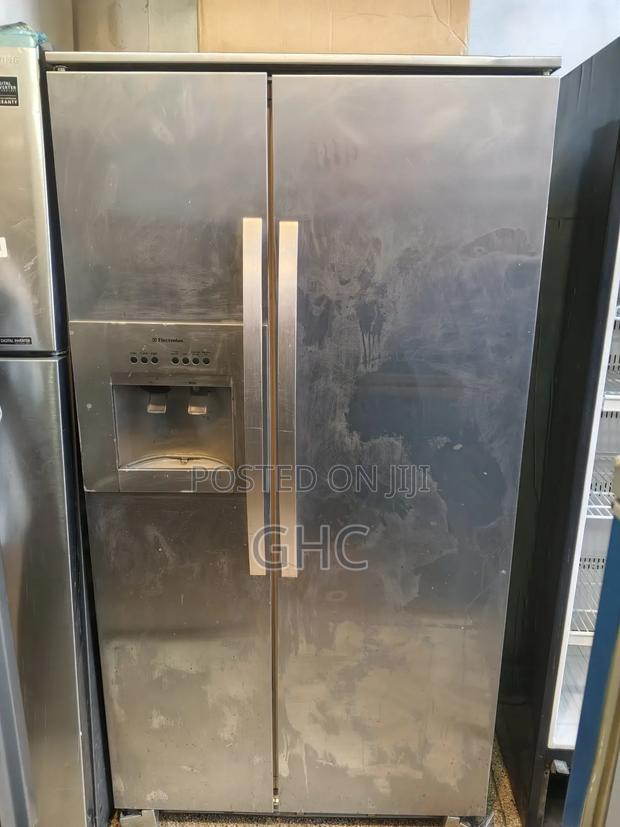 Side by Side Refrigerator - thumbnail 2