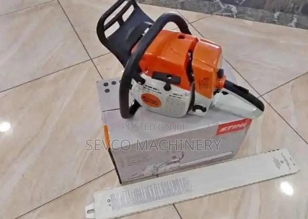 Heavy Duty Stihl Power Saw - main view