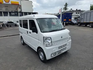 Suzuki Every Wagon 2017 White