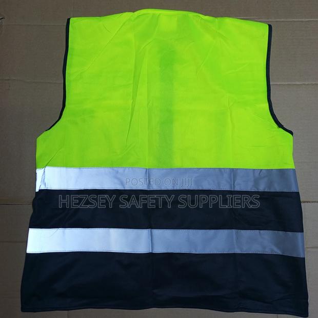 Chinese Collar Executive Reflective Vest - thumbnail 2