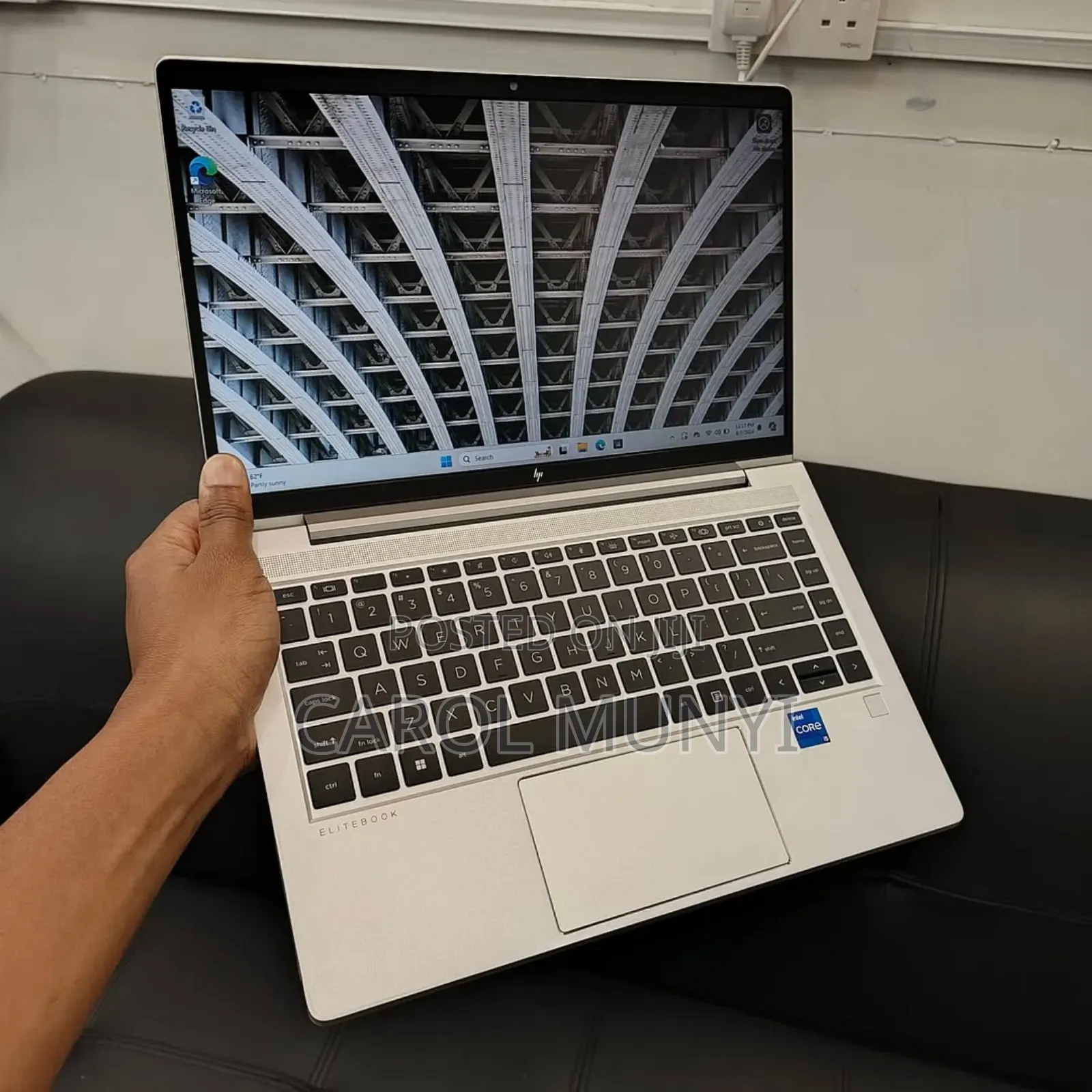 New Laptop HP EliteBook 640 G9 16GB Intel Core I5 SSD 512GB
