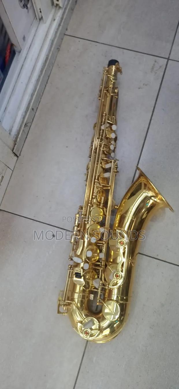 Tenor Saxophone - main view