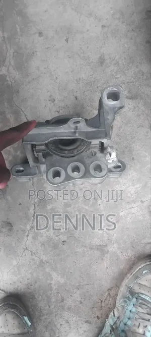 Ex Japan Gearbox Mounting Demio New Diesel