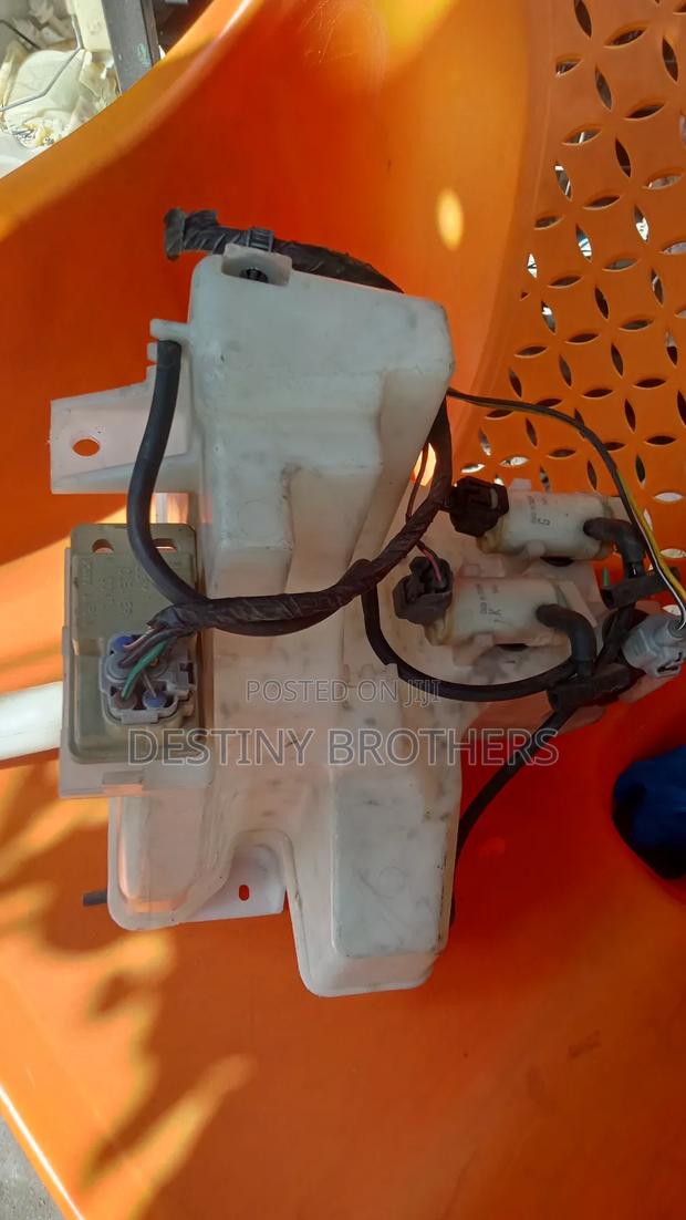 Washer Bottle Subaru Sh5, Sj5 - main view