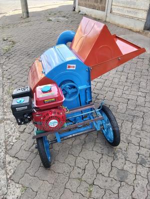 Thresher Machine - thumbnail 3