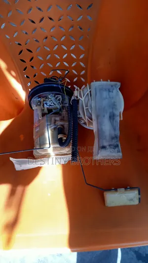 Fuel Pump Nissan Nt30