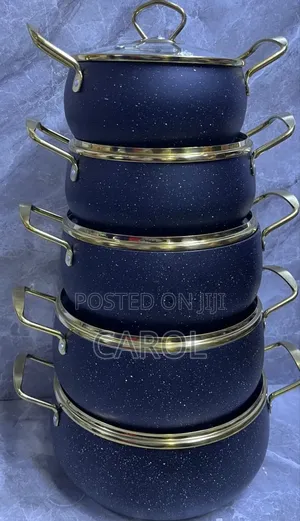 5pcs Amber Cookware Set Available