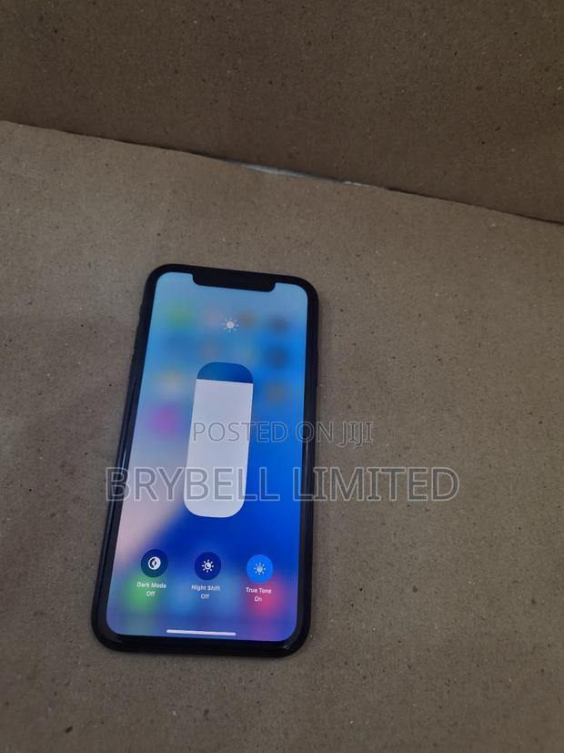 Apple XR 64 GB Black - thumbnail 7