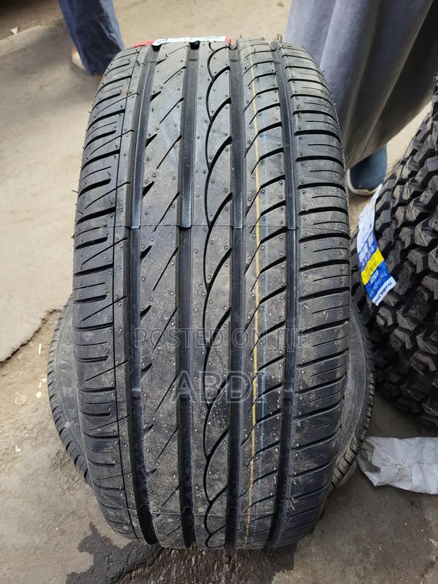 225/45r17 Doubleking - thumbnail 2