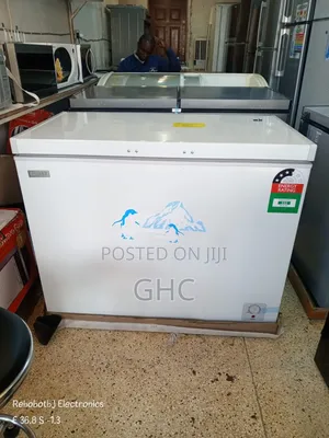 (White ) Chest Freezer 220l