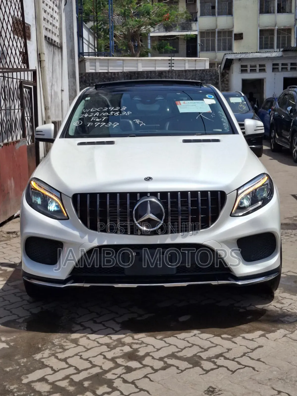 Mercedes-Benz GLE-Class GLE 350d 4MATIC 2019 White
