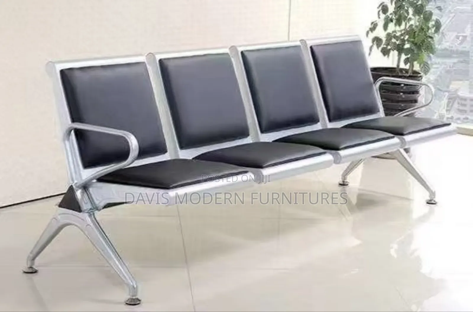 4 Seater Visitors Chairs