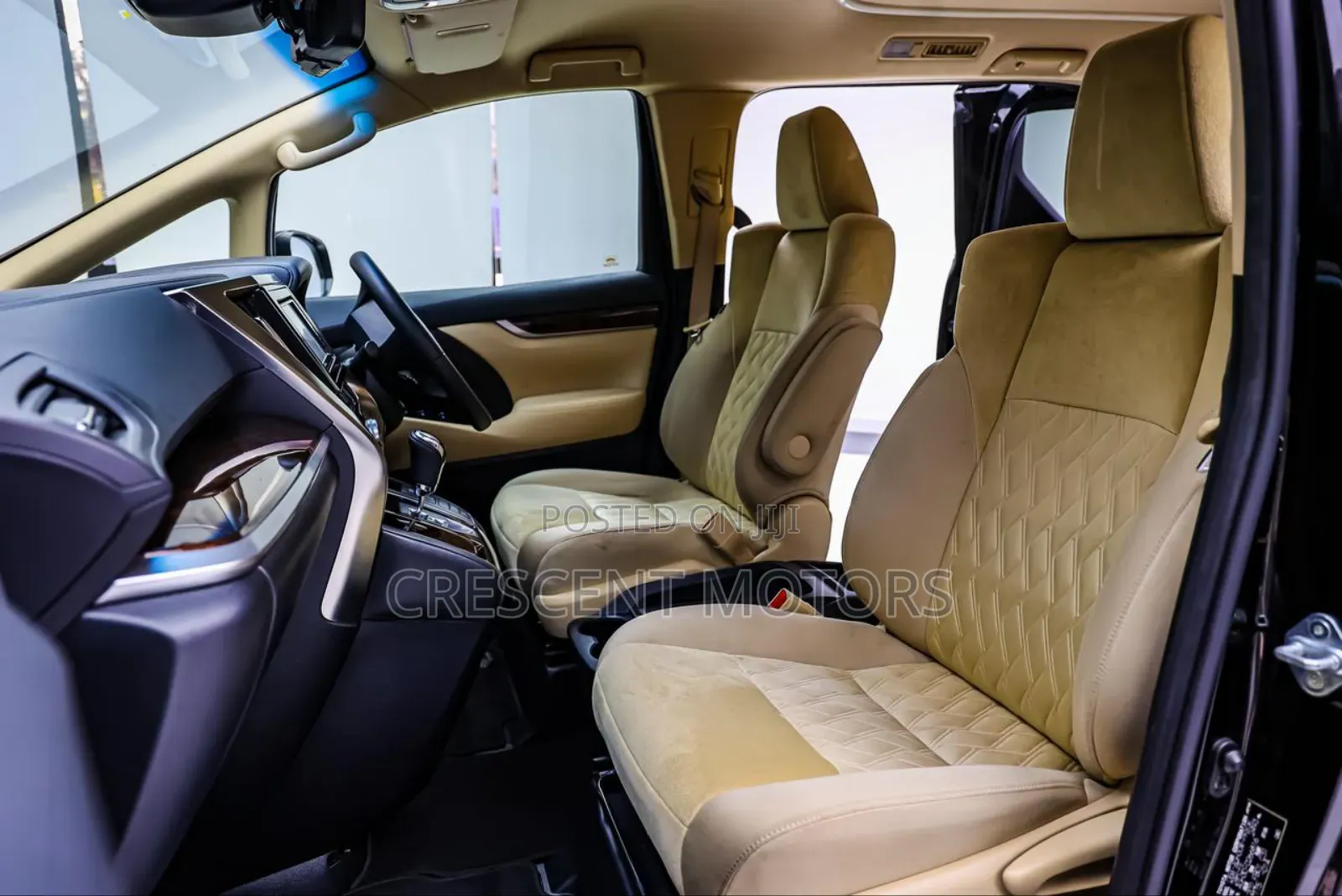 Toyota Alphard 2019 Black