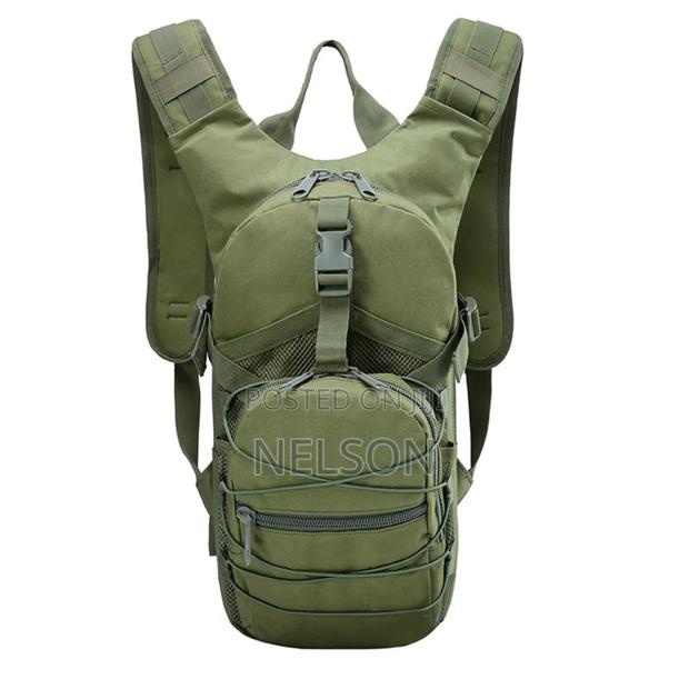 Hydration Hiking Bag - thumbnail 2