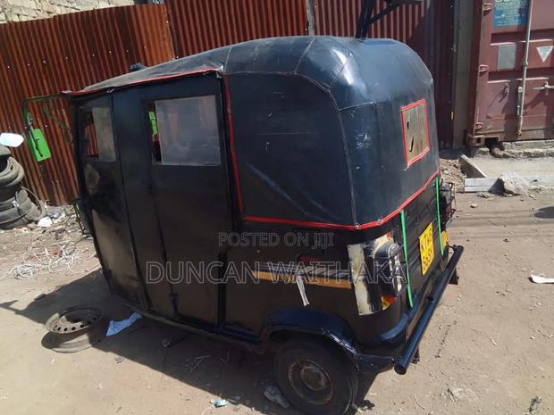 TVS 2018 Black - main view