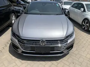 Volkswagen Arteon 2.0T SE R-Line w/19 FWD 2019 Silver