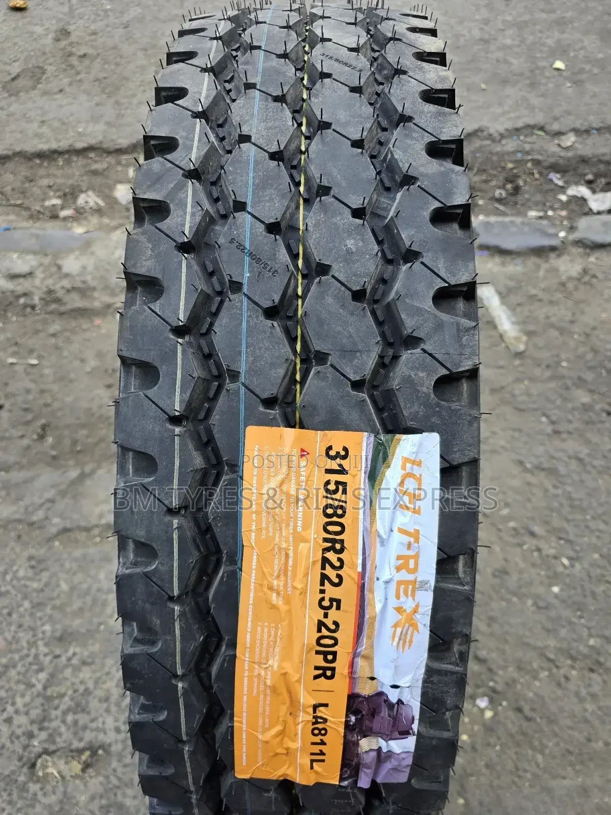 315 /80 R22. 5 LCH Tyres (Allposition)
