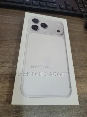 New Apple iPhone 17 Pro Max 256 GB Silver
