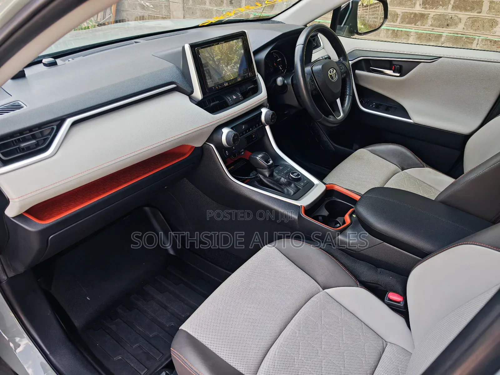 Toyota RAV4 Adventure 2019