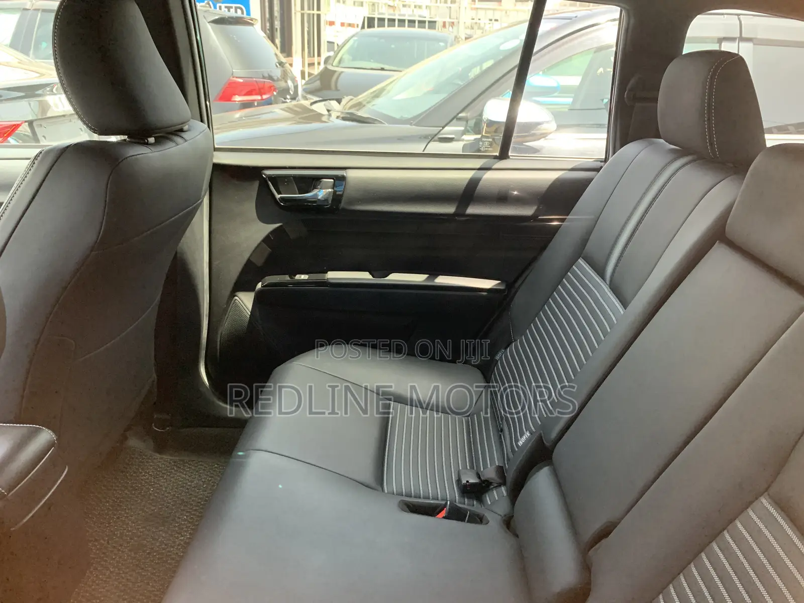 Toyota Corolla Fielder 1.5 Hybrid FWD 2018 Black