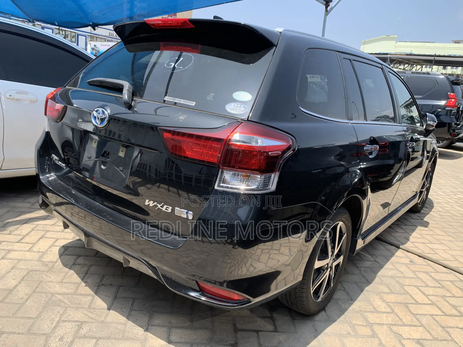 Toyota Corolla Fielder 1.5 Hybrid FWD 2018 Black