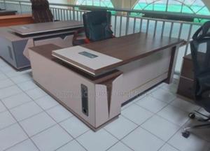 1.6 Meter Executive Office Desk - thumbnail 2
