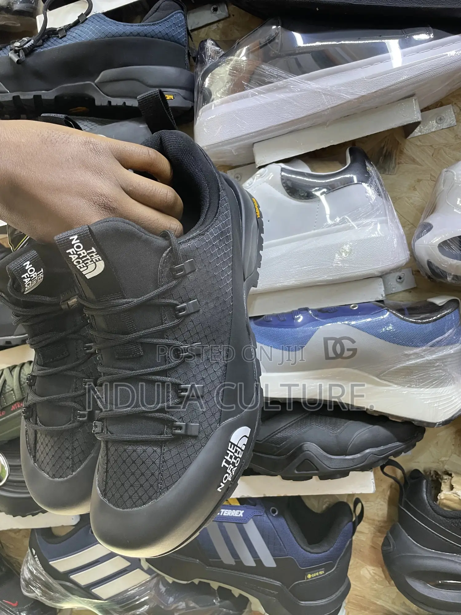 The North Face Boots High Cut $Low Cut
