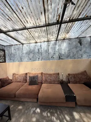 Large Modular Sectional Sofa Set (6 Seater)