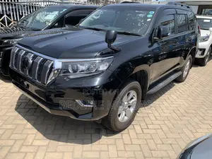 Toyota Land Cruiser Prado 2.8 2018 Black
