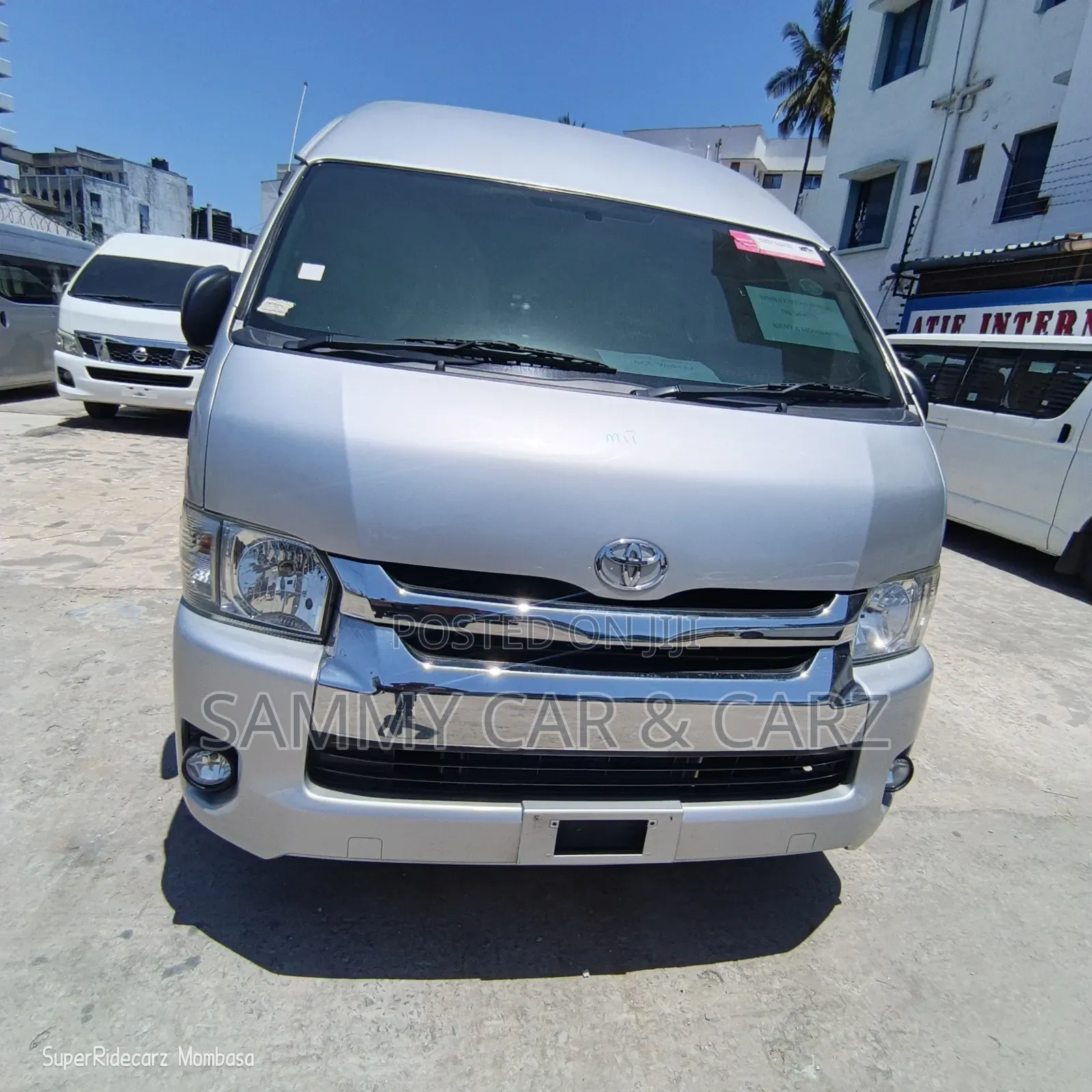 Toyota Grand HiAce 2019 Silver