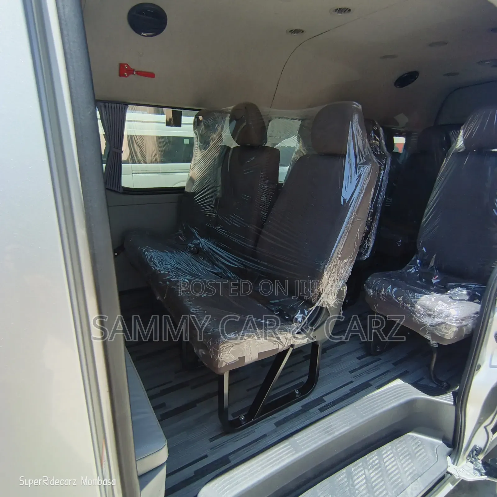 Toyota Grand HiAce 2019 Silver