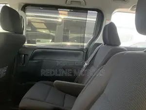 Toyota Noah 1.8 FWD Hybrid (7 seater) 2018 Pearl
