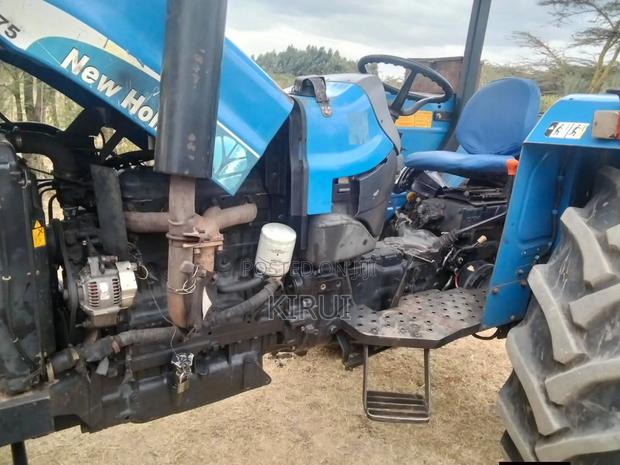 New Holland Tt55 2016 Tractor - thumbnail 3