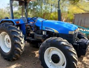 New Holland Tt75 2023 Tractor - thumbnail 2