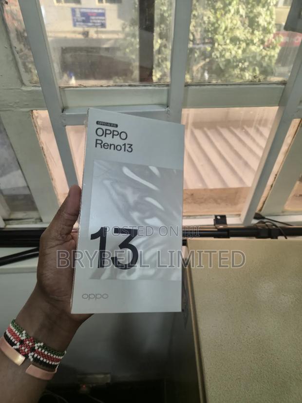 New Oppo Reno13 512 GB Blue - main view