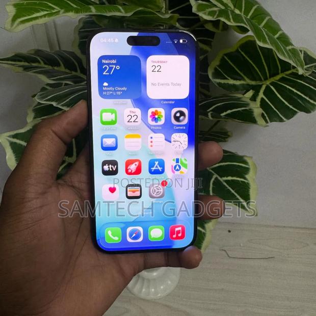 Apple iPhone 15 Pro 256 GB Blue - main view