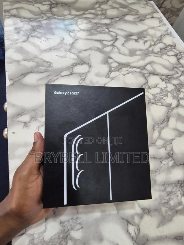 New Samsung Galaxy Z Fold7 512 GB Blue - thumbnail 5